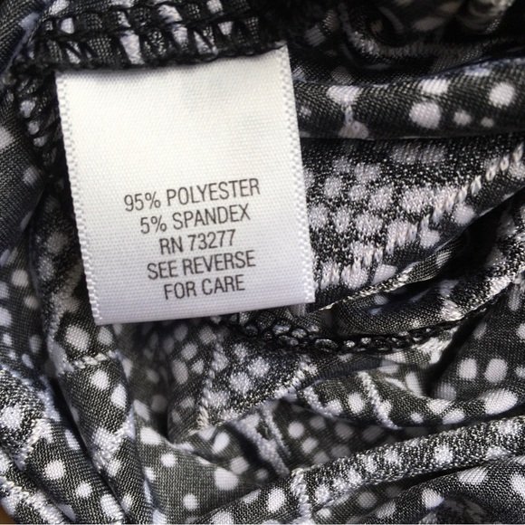 Croft & Barrow Dot Print Tee - Picture 7 of 10